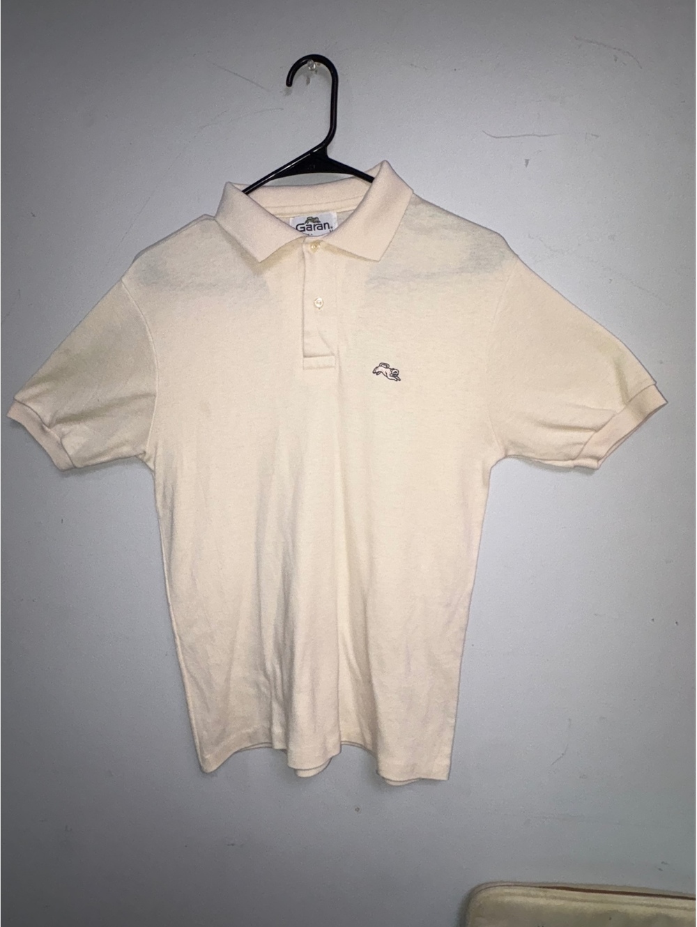 Garan Men's Medium Cream Polo Shirt with Dog Logo